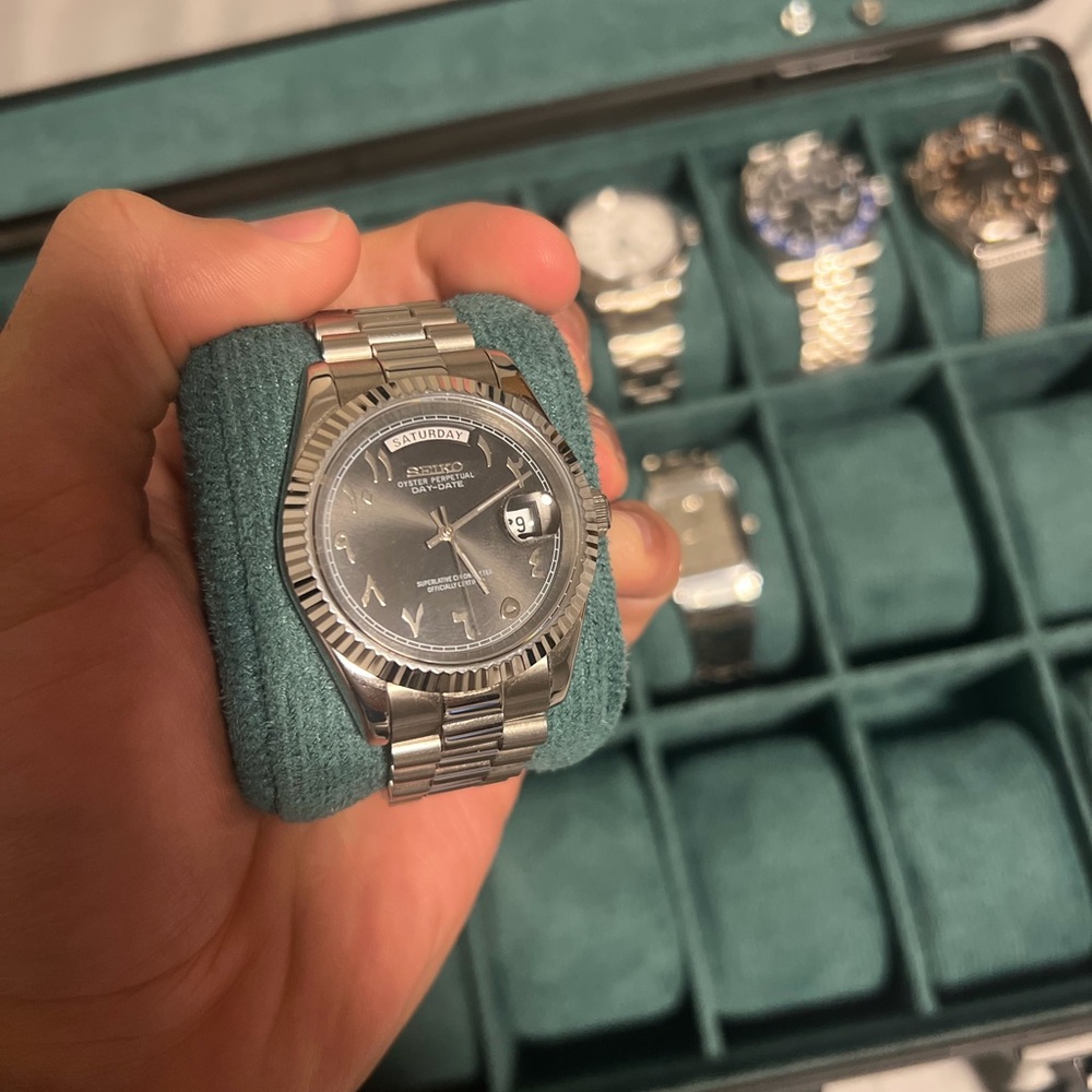 Seiko Mod: Black Arabic Day Date